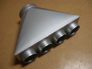 Kolektor zbiorczy (o średnicach  króćców wlotowych i wylotowego do D=300mm)