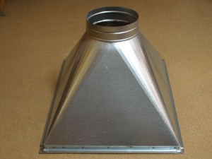 Pochłaniacz symetryczny - wylot na środku