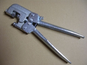 Rozwierak do pił tarczowych