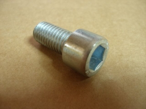 Śruba M12x20 PN82302